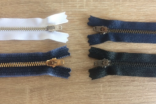 エレメント(金具)部分は全４色を常備。最も近いものをお選びいたします。